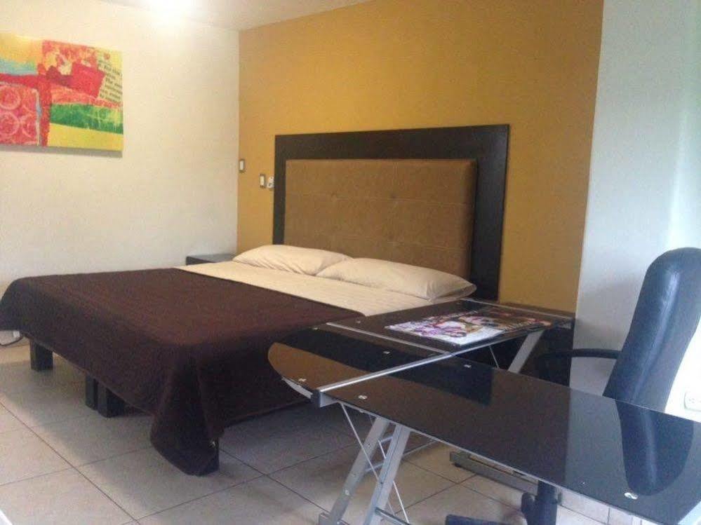 Hotel Flores Guamuchil Luaran gambar